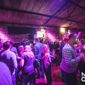 reachad lounge,reachad 90´s party,mütze katze dj team,dj´s,party,köln,die halle tor 2,hurra omclub 2015,tanzen, leute, drinks, free drinks,gin, vodka,craft beer, cocktails